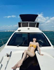 图片[2]-抖音女网红❤️刘紫怡❤️三亚酒店淫乱狂欢 黑丝细腰勾魂浪叫扣人心弦 嫩穴被猛操高潮连连欲罢不能！[MP4/202MB]-老宋小屋