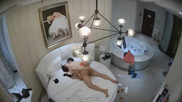 图片[4]-高级酒店偷拍高颜值长腿丝袜翘臀美女被大屌情人操爽后主动换上齐逼短裙情趣服干,2次把美女干的淫叫不止,国语!-老宋小屋