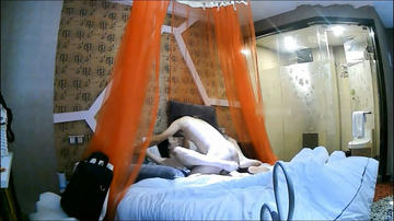 图片[4]-精品酒店偷拍高挑性感的女神级超短裙黑色内裤美女衣服还没脱完就被扯掉内裤爆操,狠狠连操了2次!长腿美女!-老宋小屋