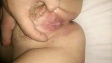 图片[4]-99年水嫩漂亮的大学美女和男友逃课出来酒店啪啪,小逼粉嫩肥厚,毛毛稀疏,操她时还有点害羞装玩手机,真嫩!-老宋小屋