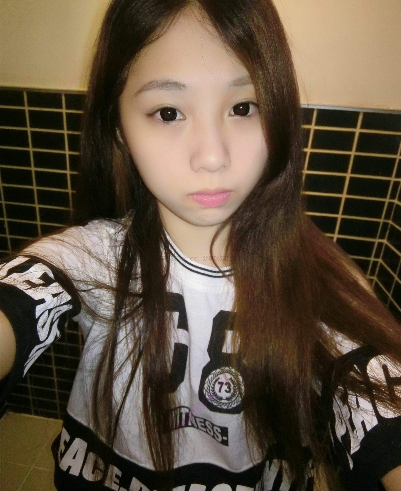 图片[1]-豪华情趣酒店偷拍零零后小情侣非常会玩的深喉含屌六九做爱妹子-老宋小屋