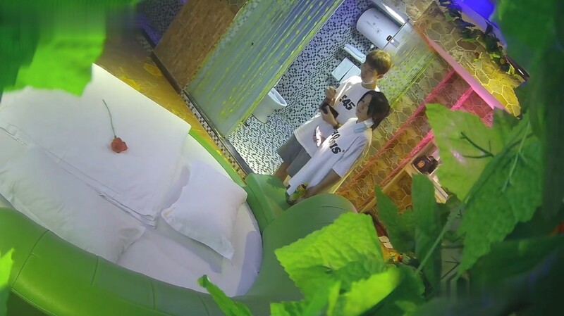 全程很真实主题酒店偸拍一对大学生情侣开房激情造爱妹子身材极品奶子大呻吟声刺激从头干到尾无尿点-老宋小屋