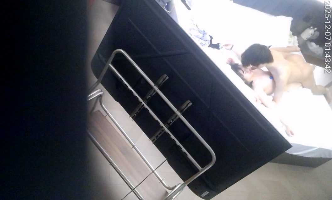 图片[7]-2025-12-7酒店偷拍 长相清纯女友被男友舔小穴后尽情玩操-老宋小屋