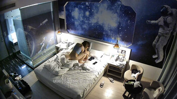 图片[4]-主題酒店太空漫遊情趣房拍攝到的鄰家氣質小姐姐與男友開房愛愛 互舔互插愛撫爽的欲仙欲死-老宋小屋