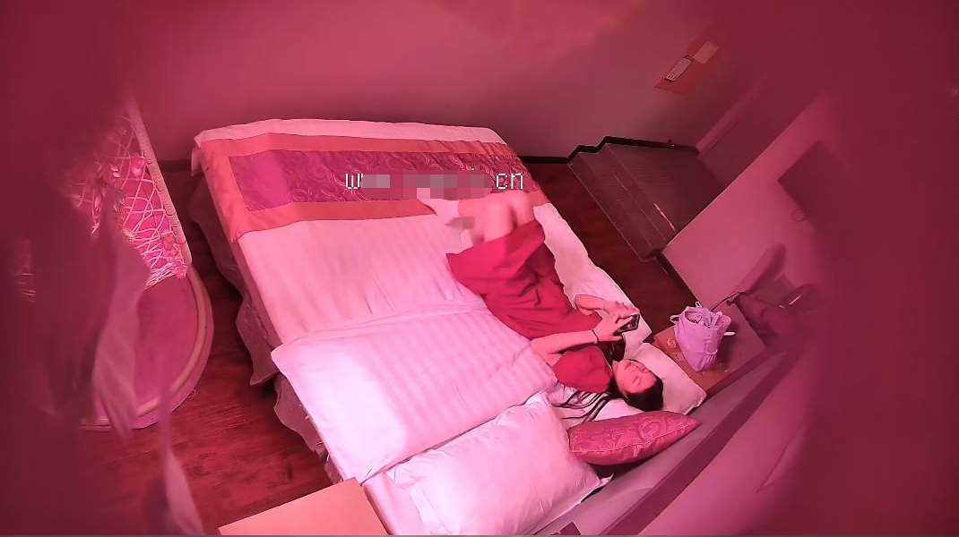 图片[1]-2024-3-30酒店偷拍 模特身材颜值红裙美女千里送屌冲进洞穴，靓女也疯狂-老宋小屋