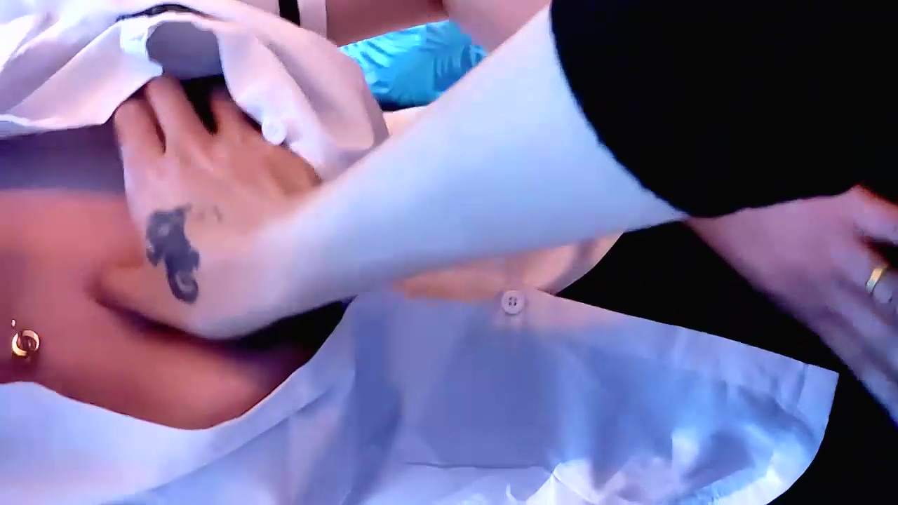 图片[3]-【足浴探花】短发骚女技师，一顿聊带回酒店草，舌吻调情吃吊，69姿势互舔，后入大肥臀-老宋小屋