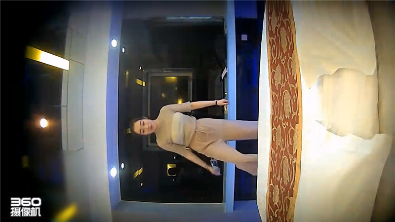 图片[2]-《黑客破解》精壮小伙酒店约炮女神级的少妇玩69啪啪啪[MP4/1370MB]-老宋小屋