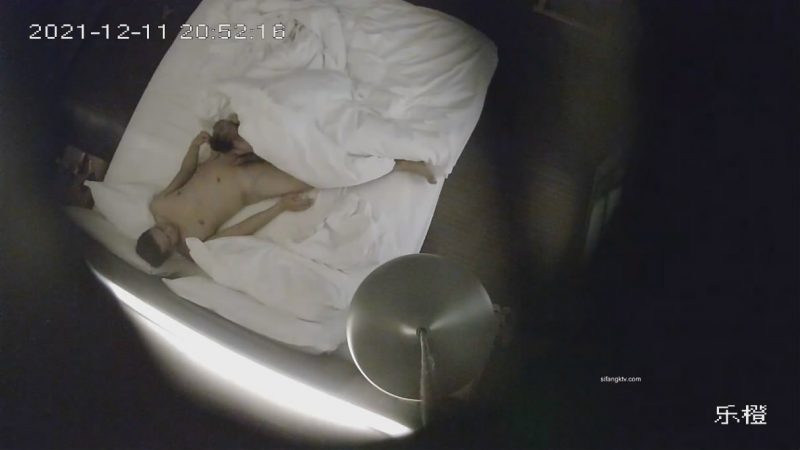 新流出乐橙酒店摄像头偷拍小哥约炮黄毛纹身小太妹快速抽插-老宋小屋