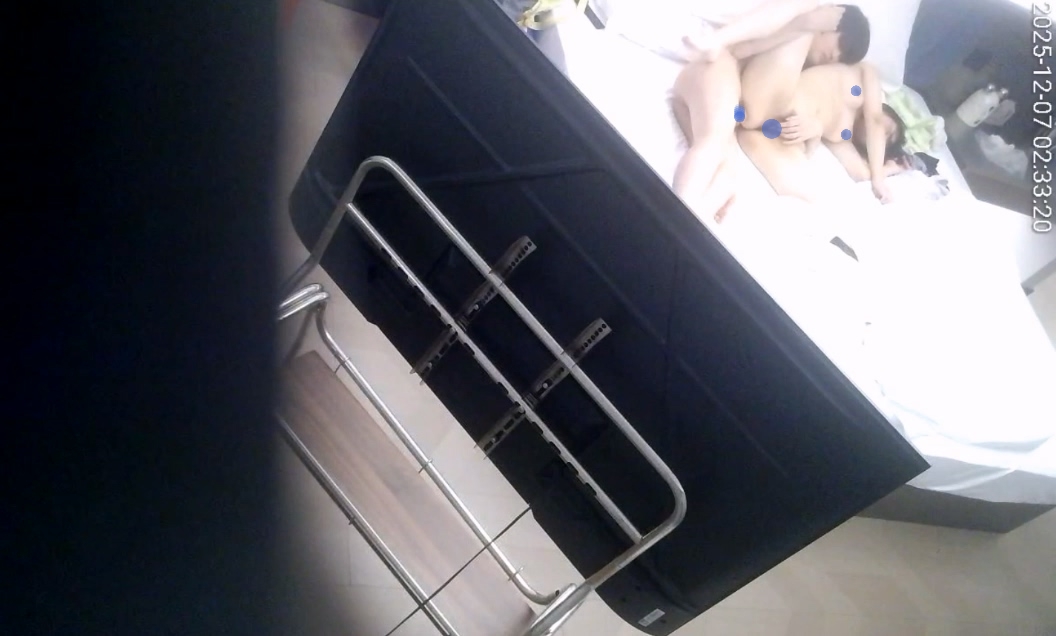 图片[9]-2025-12-7酒店偷拍 长相清纯女友被男友舔小穴后尽情玩操-老宋小屋