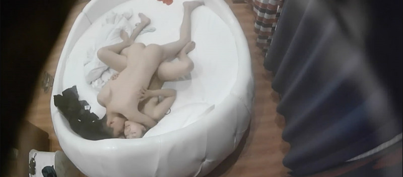 图片[4]-高颜值时尚情侣白色电动床主题酒店玩刺激 多姿势爆操身材白皙巨乳女友1小时 扛腿冲刺 完美露脸 高清720P版-老宋小屋