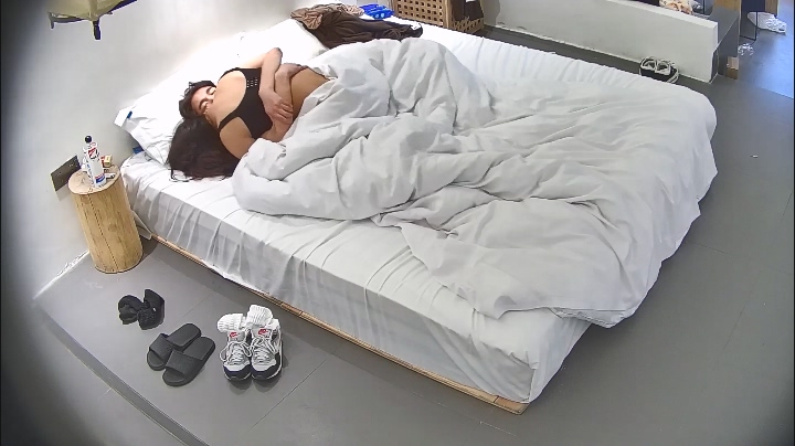 图片[3]-2025-11-25酒店精品 极有感觉打扮的长腿美女被男人一炮接一炮操-老宋小屋