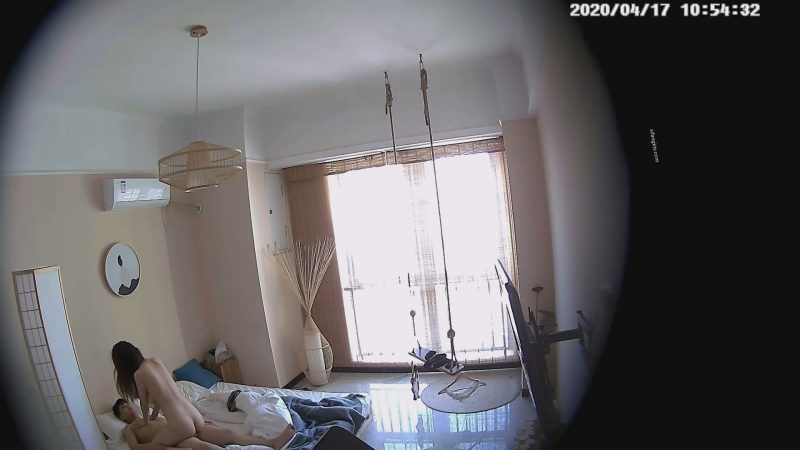 【乐橙酒店】可爱学妹和帅气男友猴急激情两炮啪啪-老宋小屋