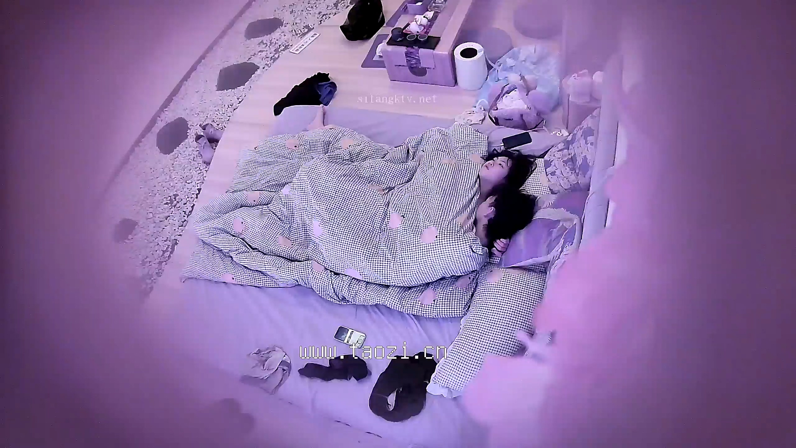 图片[1]-新流出酒店偷拍❤️极品身材女神级美女被舔逼狂魔后入性感美臀-老宋小屋