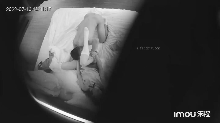 图片[6]-2022-7-1酒店偷拍放假大学生情侣开房JK制服学生妹被学长男友暴操2次-老宋小屋