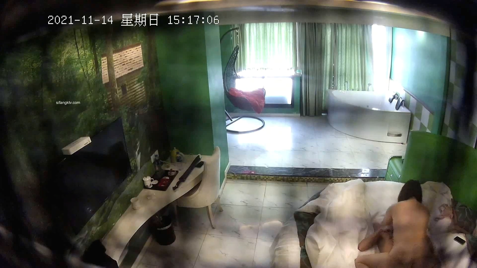 图片[4]-11-15酒店偷拍 美女主播下播后和男友做爱，网红线下如此风骚-老宋小屋