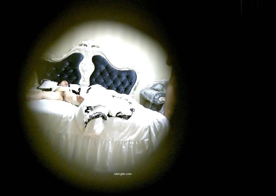 图片[6]-未外流过360摄像头欧式主题酒店偷拍两对情侣开房做爱平视角度B洞大开-老宋小屋