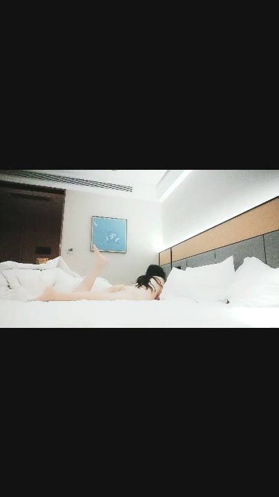 图片[4]-8.7【租豪车钓拜金女】第二炮豪车约美女，酒店22岁漂亮前台，开房日爽她，销魂一夜-老宋小屋