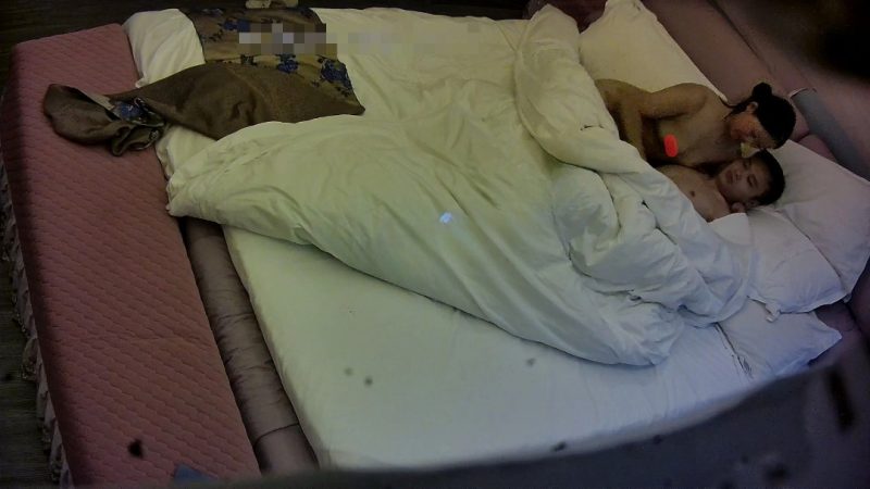 酒店实录 深夜等女友来啪完睡觉早晨起来再补一炮-老宋小屋