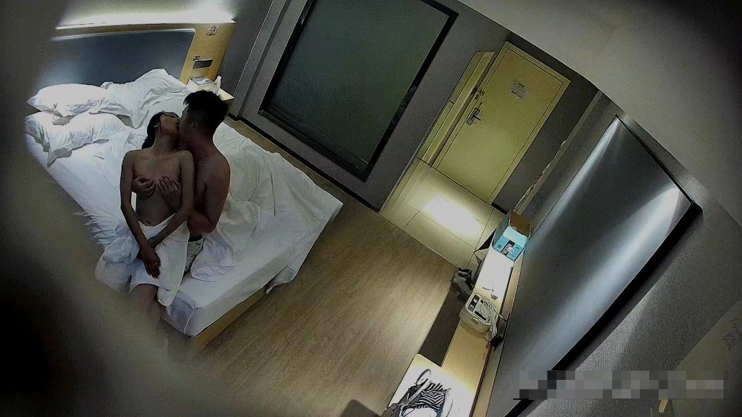 图片[10]-酒店实录 壮硕男遇上极品旗袍气质黑长直狂干三场-老宋小屋