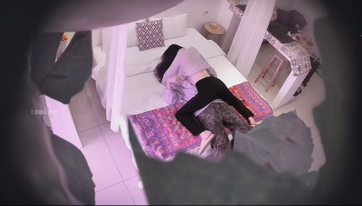 图片[1]-2024-4-3流出安防酒店偷拍精品尤物系列-高颜值小仙女欲绝还迎深情做爱-老宋小屋