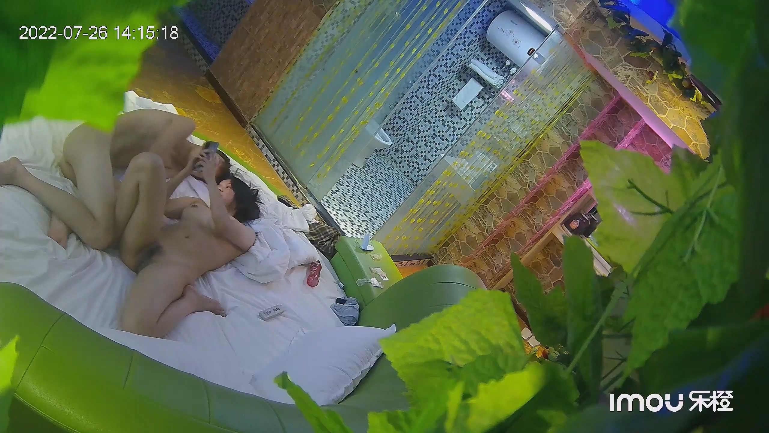 图片[7]-2022-07-26乐橙酒店偷拍 大学生情侣开房啪啪，俊男靓女欢乐多，女友口活认真，大鸡吧硬了主动骑上去-老宋小屋