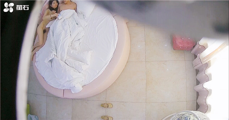 图片[5]-《萤石云破解》平头大叔情趣酒店约炮身材不错的女同事各种姿势啪啪连干3炮-老宋小屋