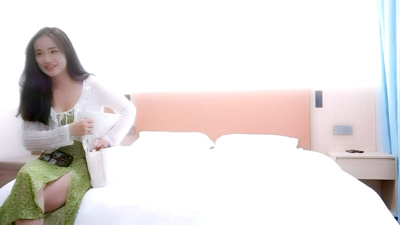 眼镜哥酒店重金约炮1米75的美女外围各种姿势啪啪❤️猛插40多分钟爽歪歪-老宋小屋