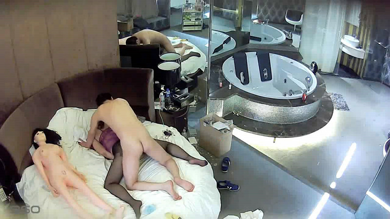 图片[9]-情趣酒店里的情趣 带充气娃娃开房约炮真实别样情趣啊-老宋小屋