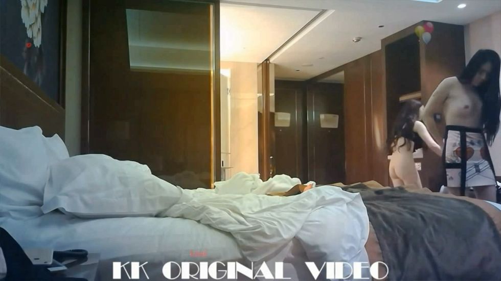 图片[2]-超性感漂亮的2位女神级外围女酒店服务身强体壮的土豪-老宋小屋