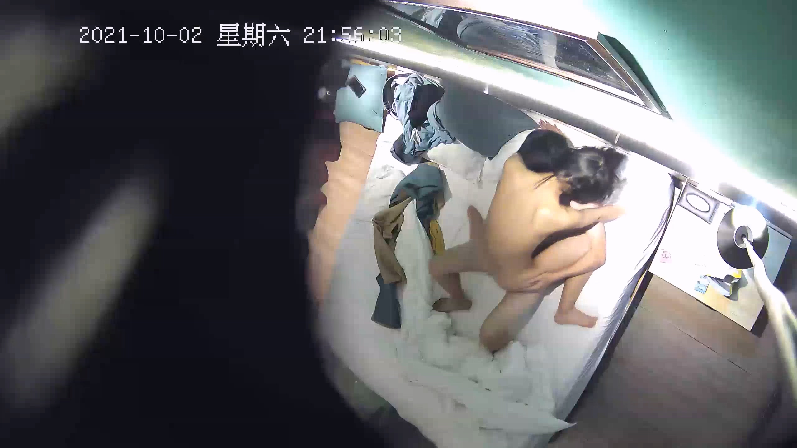 图片[5]-10-2经典酒店偷拍 学生情侣开房，平胸少女难逃男友大鸡巴的教训-老宋小屋