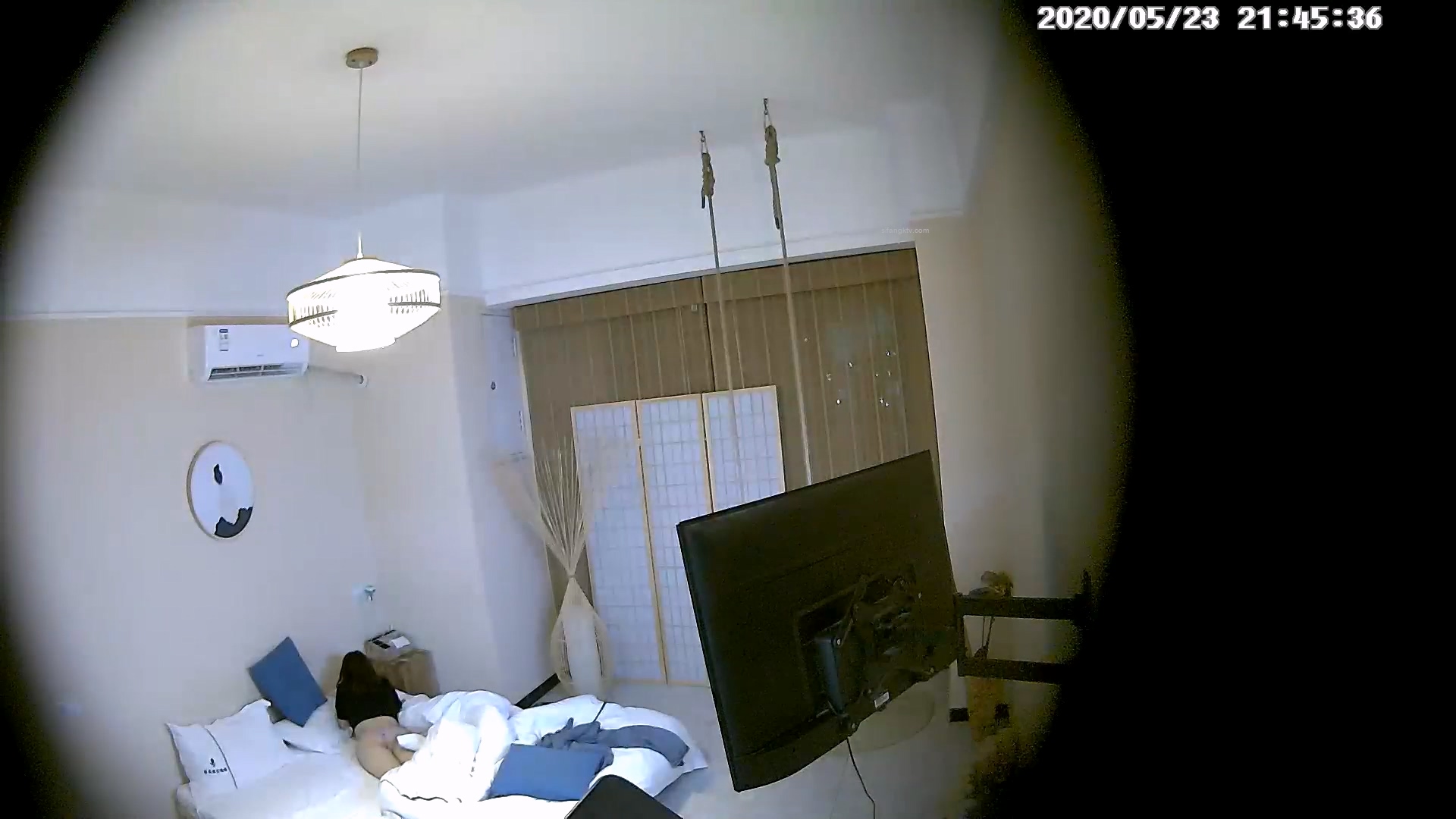 图片[1]-5-23经典酒店偷拍 欲望情侣操逼如吃饭，女神级女友像母狗一样操-老宋小屋