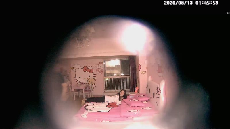 8-13经典酒店偷拍 甜美女友很敏感，亲一下就出水，被大鸡吧狠狠操-老宋小屋