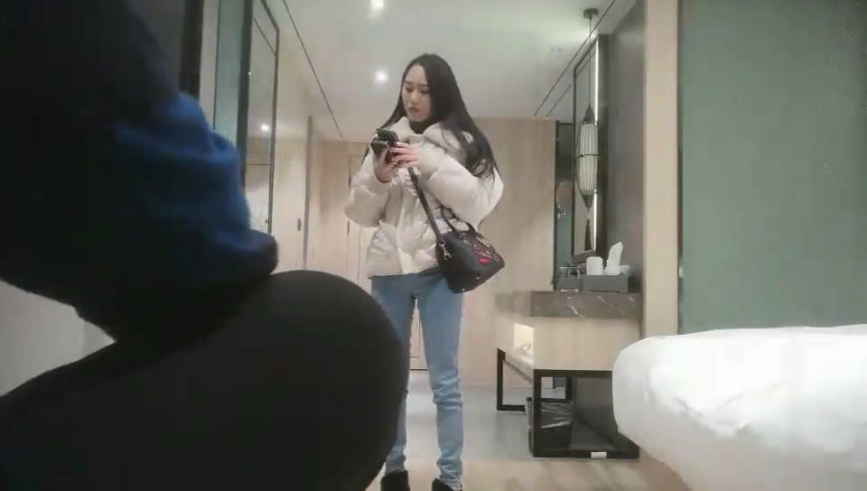 图片[5]-喜欢跳艳舞的魔鬼身材性感大奶美女酒店援交胖哥时换了2套性感情趣装干-老宋小屋