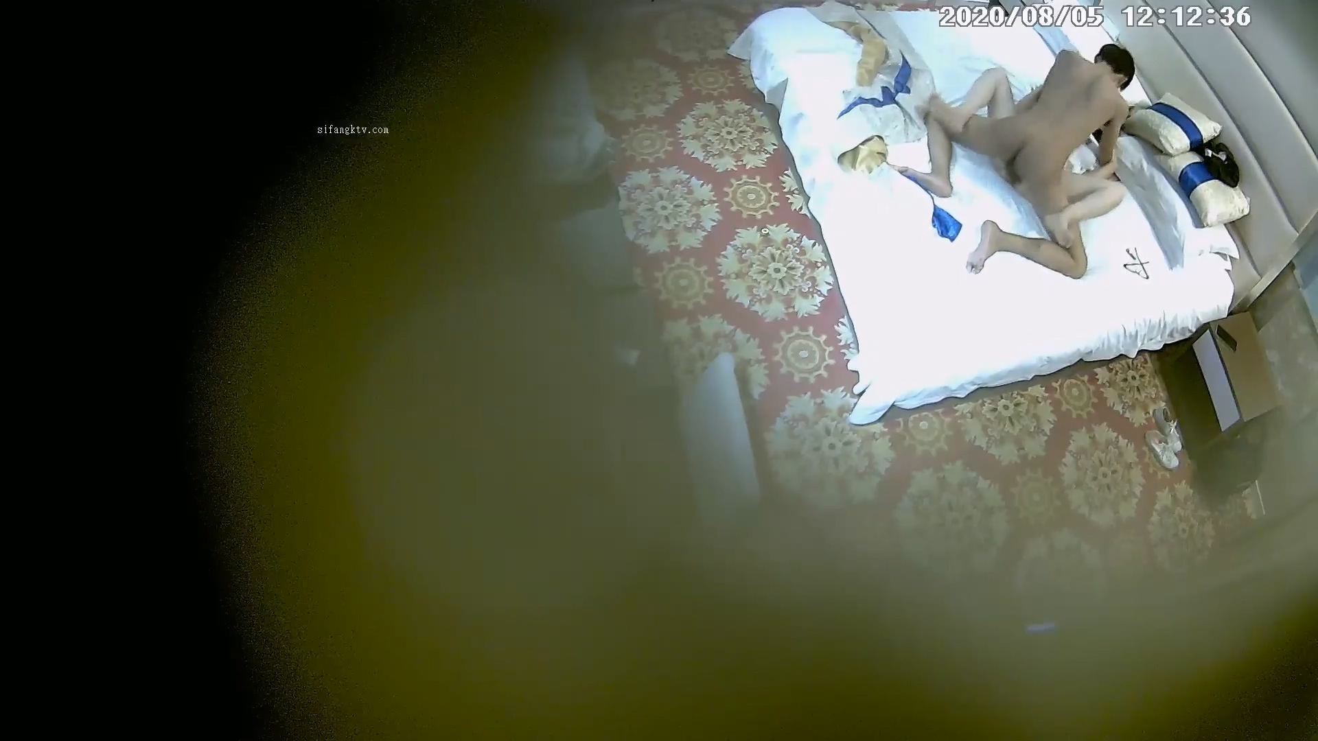 图片[3]-8-5经典酒店偷拍 大奶嫩妹被男友随意操，先插逼再插嘴，连续啪啪不间断-老宋小屋