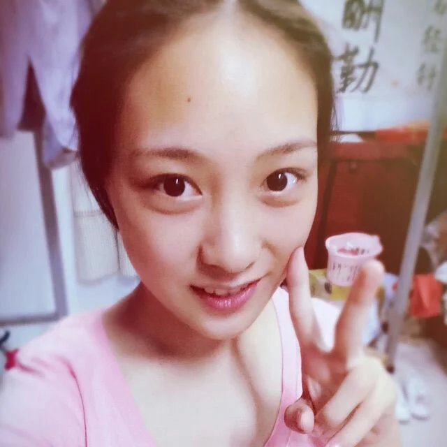 [MP4/779MB]某网红与粉丝见面吃饭被灌醉带到酒店开房绑起轮流干-老宋小屋