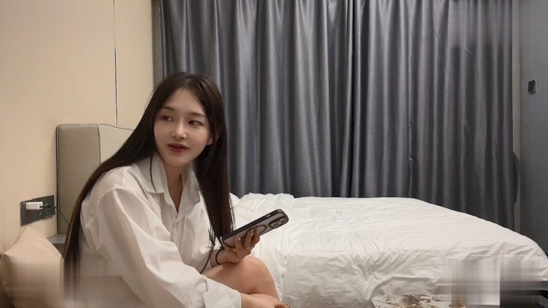 探花西门庆酒店约操 白皙稚嫩妹子一枚，中学时代心中的女神大抵就是这个样纸-老宋小屋