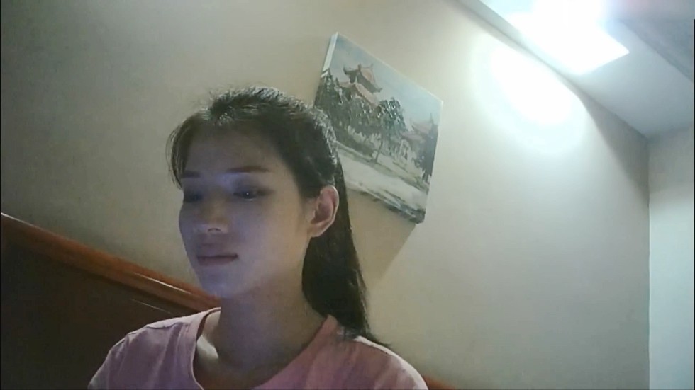 图片[1]-青春靓丽的大学美女假期为赚学费酒店兼职援交被身强体壮的客户干的太猛受不了了,不想让他操了!-老宋小屋