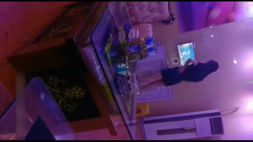 图片[2]-嫖妓达人九公子夜总会KTV包房私钟个长发苗条坐台小姐到情趣酒店开房啪啪草到妹子气喘嘘嘘-老宋小屋