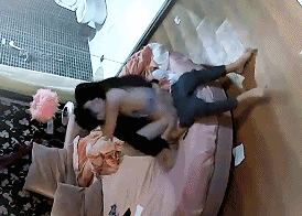 图片[2]-酒店偷拍学生情侣开房 一周才能见一次 总是让女生主动骑在上面 使劲的摇呀摇-老宋小屋