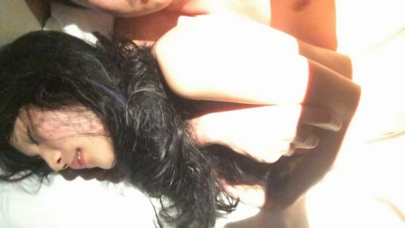 女神级气质性感美女背着男友体验刺激第一次出来偷吃约网友酒店开房正肏时后悔了不想让干了被抱着屁股操!-老宋小屋