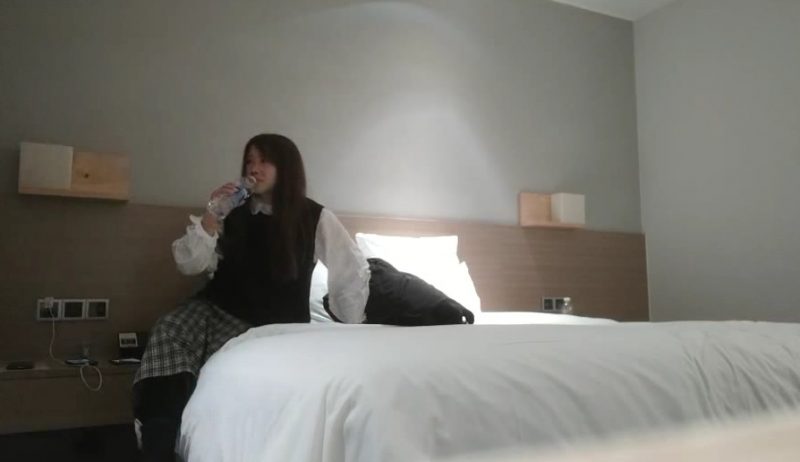 下午场 28岁研究生夫妻 国企上班 周末酒店交换温柔 温柔娴淑的小姐姐-老宋小屋