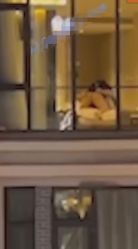 【新瓜】惠州步行街酒店窗前干炮路人围观-老宋小屋