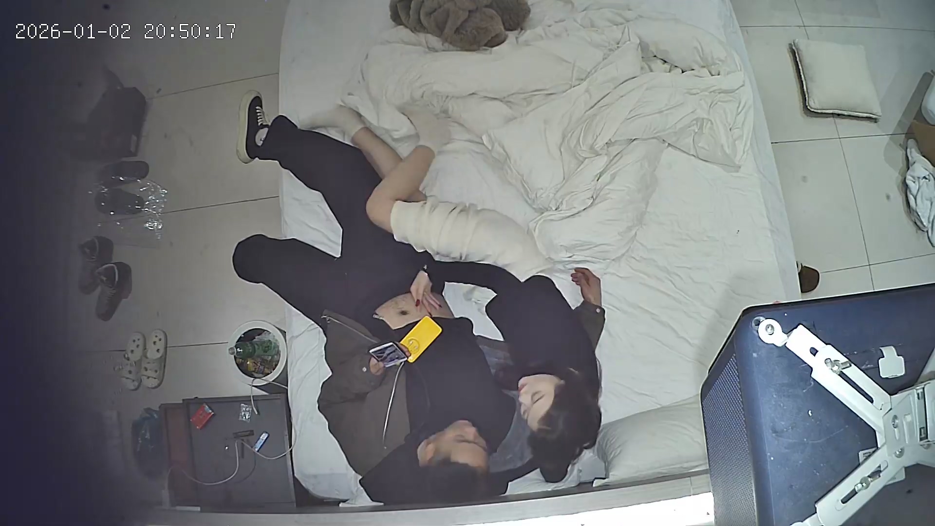 图片[1]-1-4流出酒店上帝视角偷拍 胖叔和年轻小情人跨年炮连续入住5天有空就干-老宋小屋