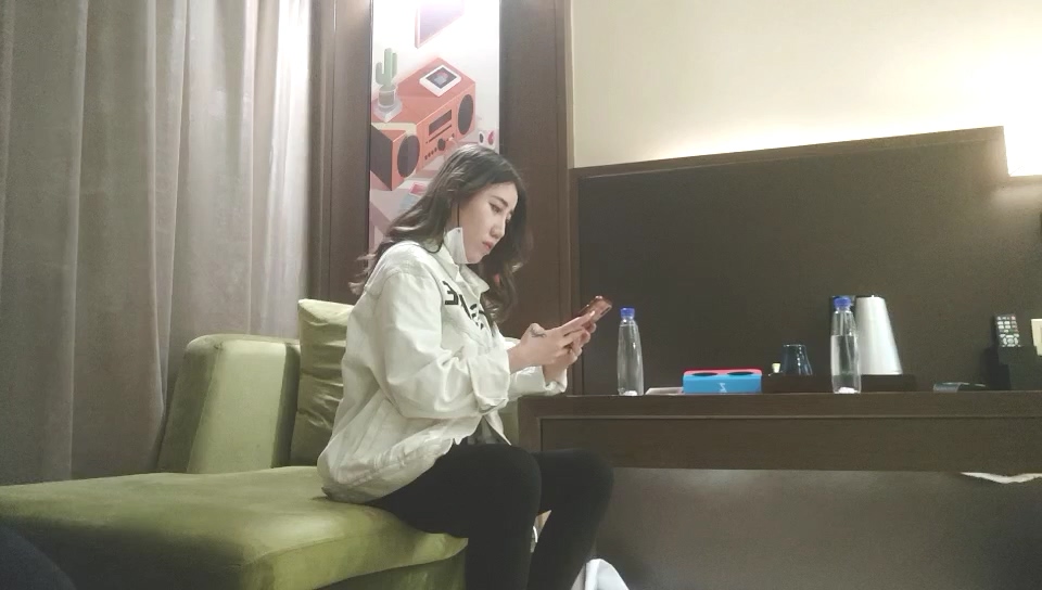 图片[2]-2-24流浪寻花_勾搭会所骚技师，酒店啪啪，妹子被搞的好舒服-老宋小屋