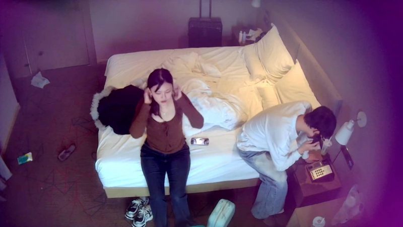 1-17新流出天眼酒店偷拍 白嫩清纯可爱小美女入住一天被男友疯狂打桩五次-老宋小屋