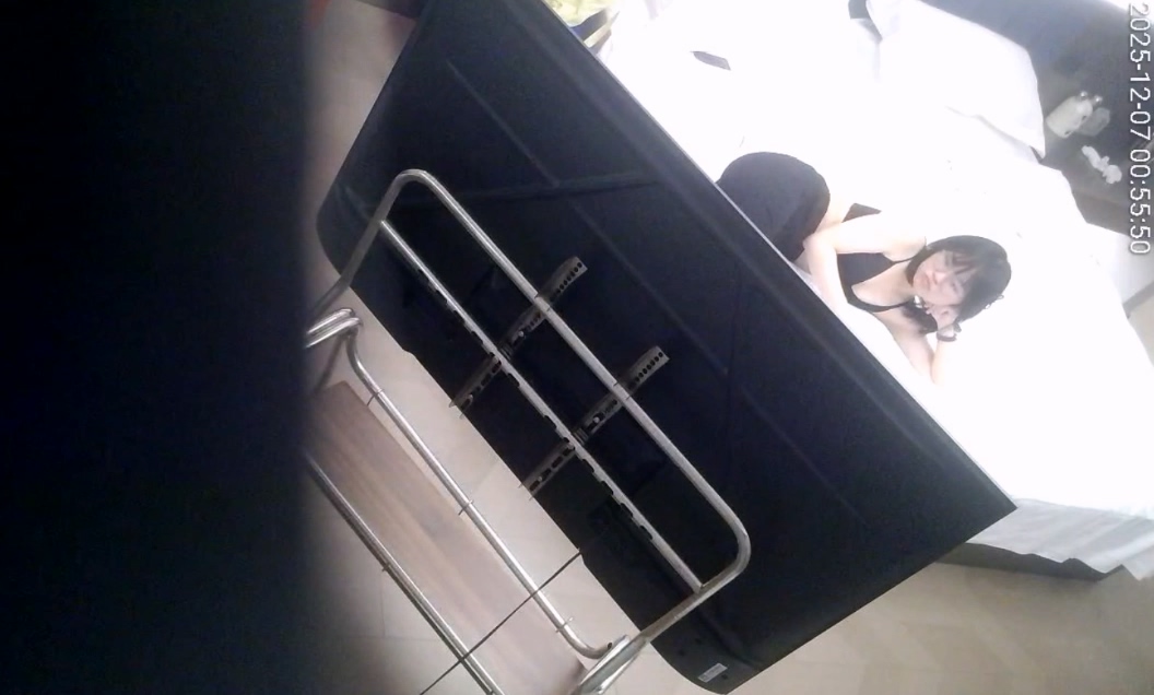 图片[2]-2025-12-7酒店偷拍 长相清纯女友被男友舔小穴后尽情玩操-老宋小屋