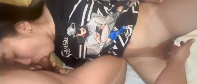 大神酒店约炮40岁的熟女会计 露脸猛操她刚刮过毛的大肥B-老宋小屋