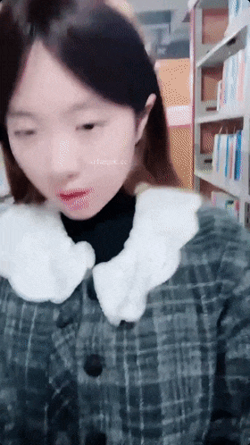 图片[10]-大三学生妹的一天【柚子】白天在图书馆，复习准备期末考试，夜幕降临，约炮友酒店开房，快乐刺激！[MP4/3580MB]-老宋小屋