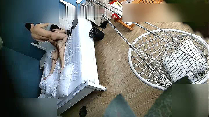 图片[4]-今日最新酒店偷拍3-19！一对大学情侣 妹子看着很文静，实则是个淫荡的荡妇淫娃-老宋小屋