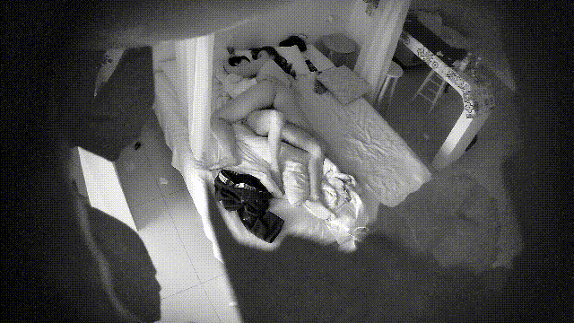 新流出酒店偷拍 学生情侣翘臀妹子和男友上学前的激情奋战连续干了两炮-老宋小屋